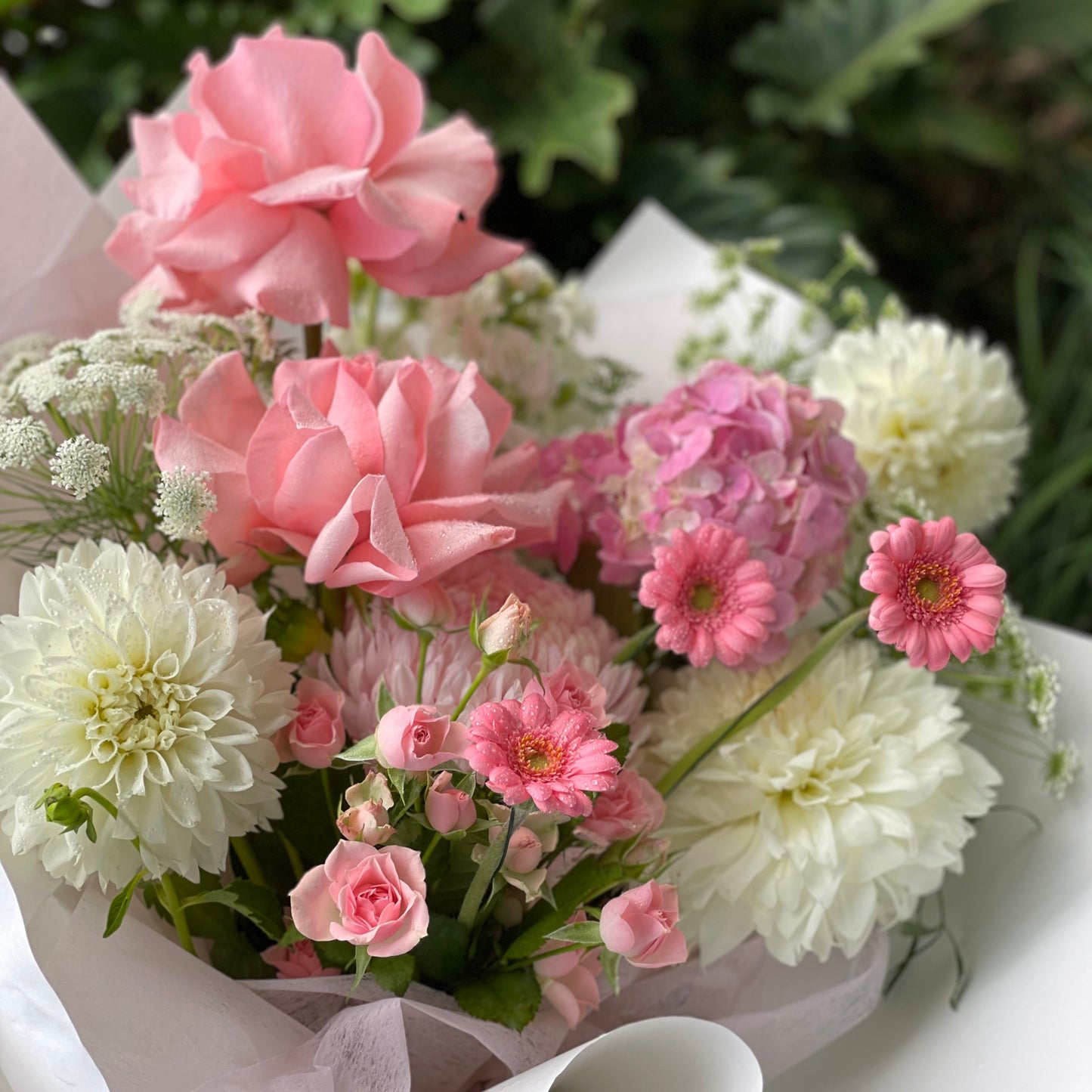 BLUSH PINK / WHITE BOUQUET