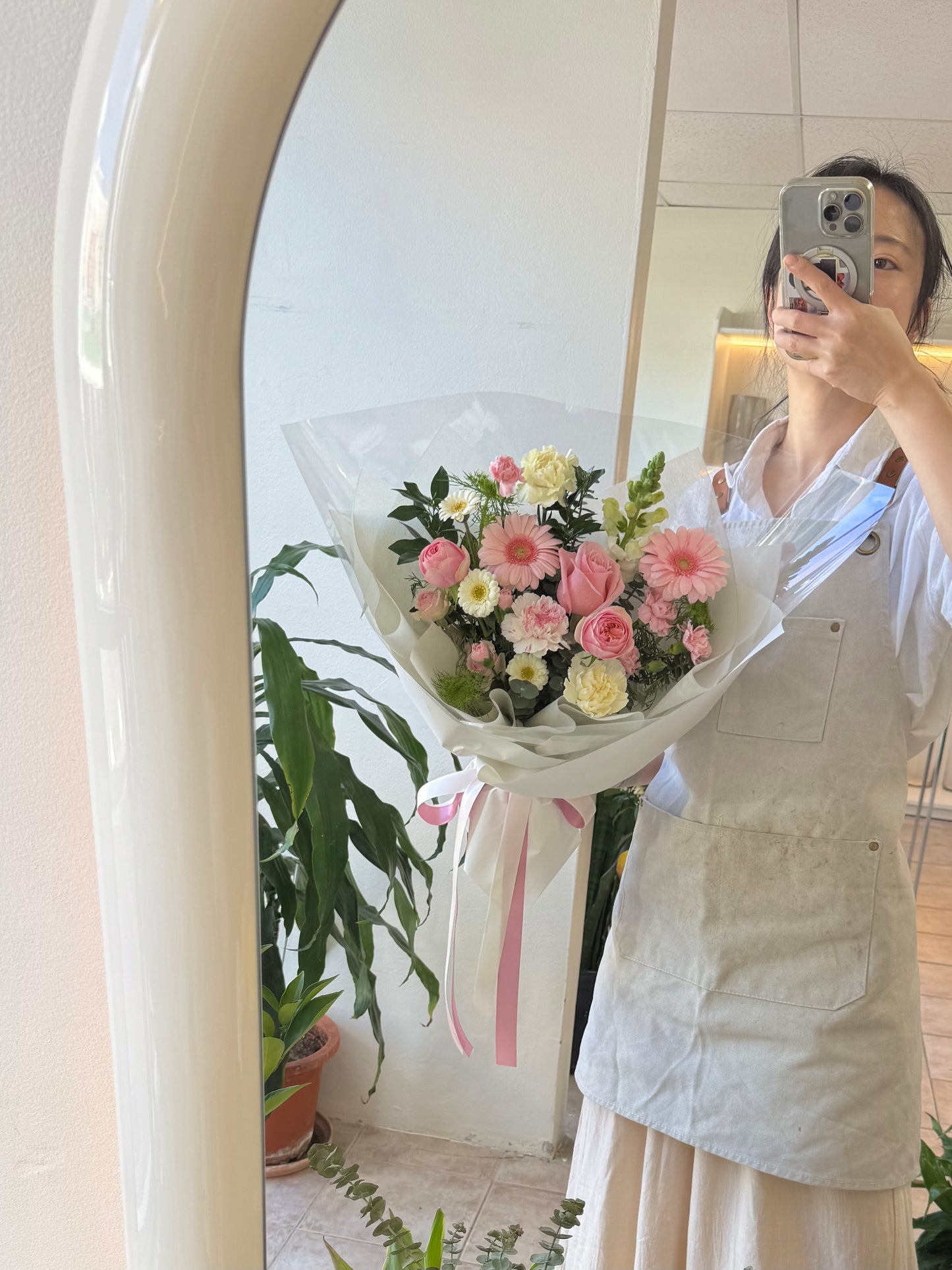 [K-Style] PINK/ WHITE BOUQUET